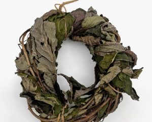 Hazelnut Garland